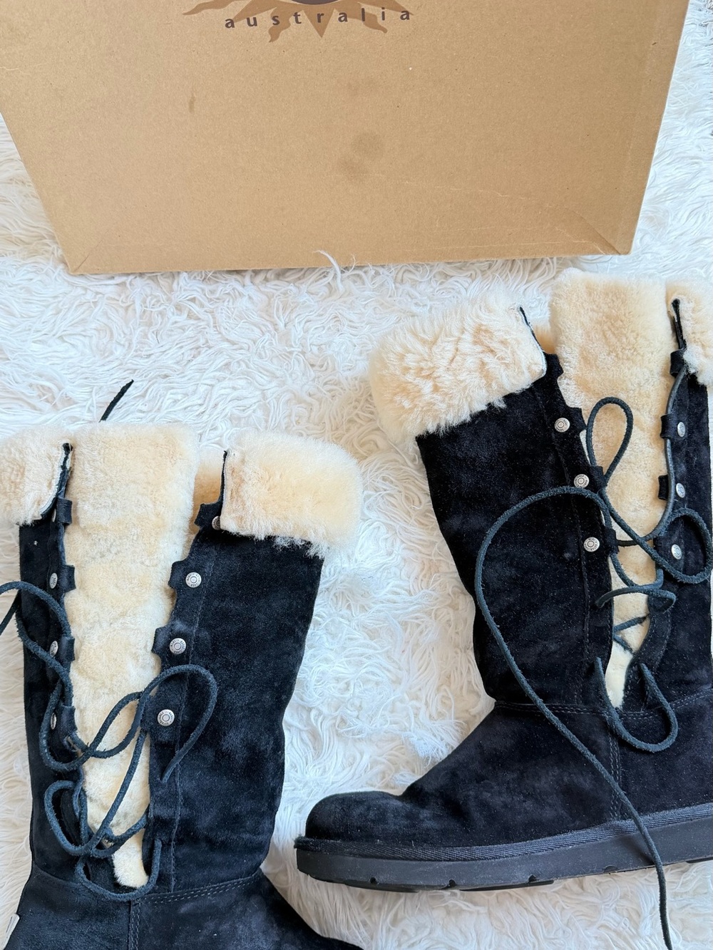UggBlack Shearling-Lined Lace-Up Women's Boots